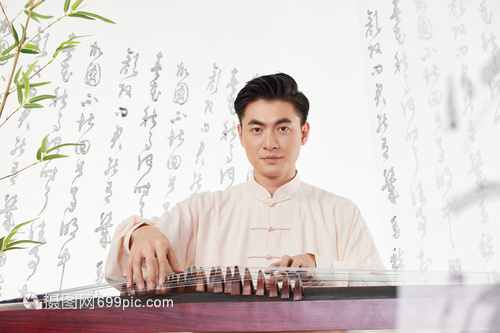 弦歌懷古 古箏聲里的男性風(fēng)骨